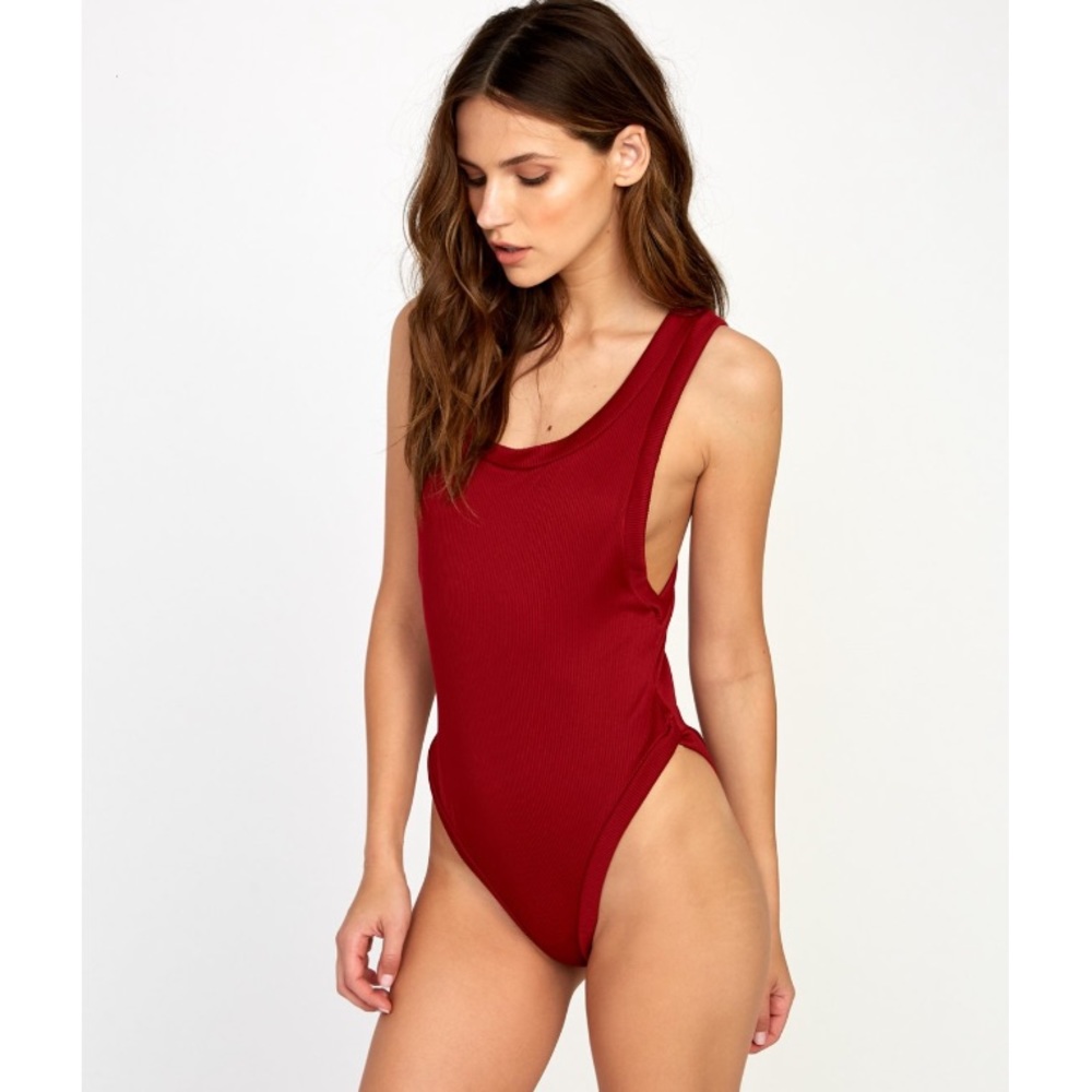 🔥🔥RVCA - FADE OUT CHEEKY ONE PIECE🔥🔥